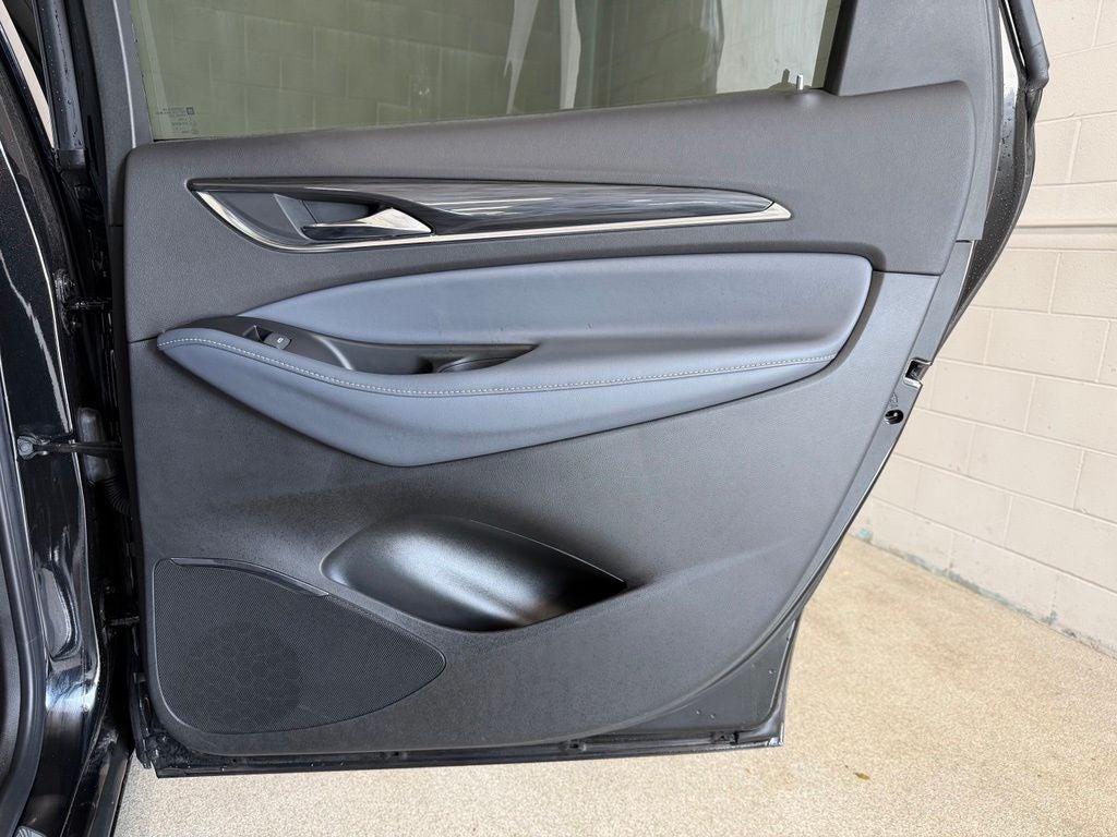 2023 Buick Enclave Essence FWD