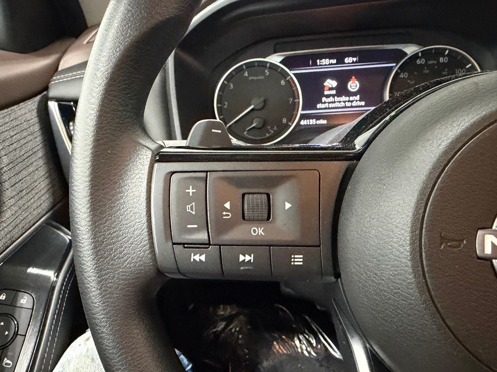 2023 Nissan Rogue SV - Photo 27