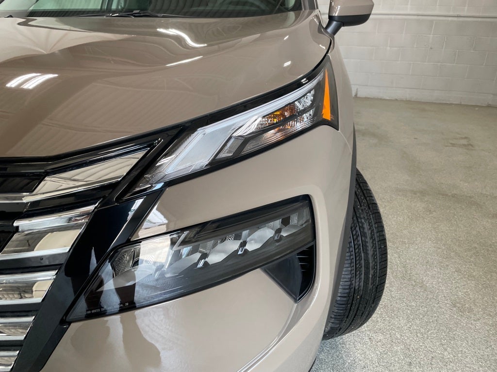 2025 Nissan Rogue SV Intelligent AWD