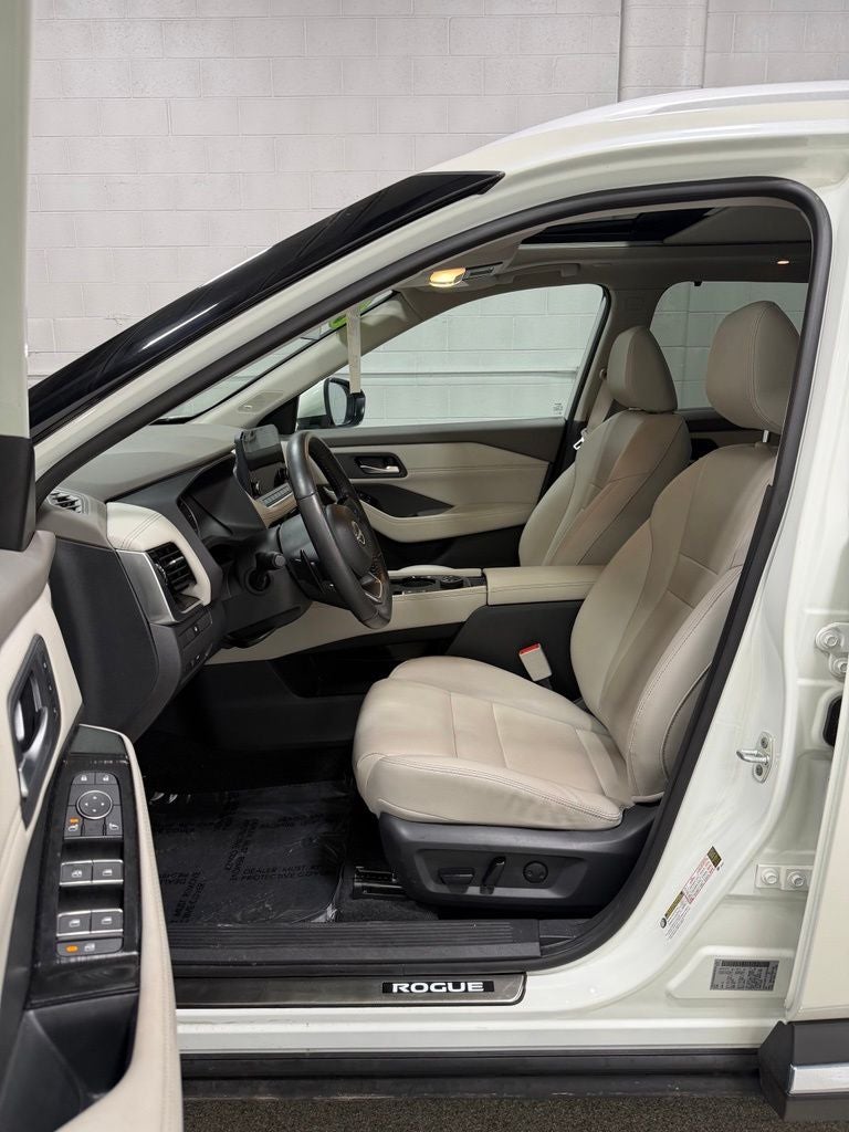 2023 Nissan Rogue SL Intelligent AWD