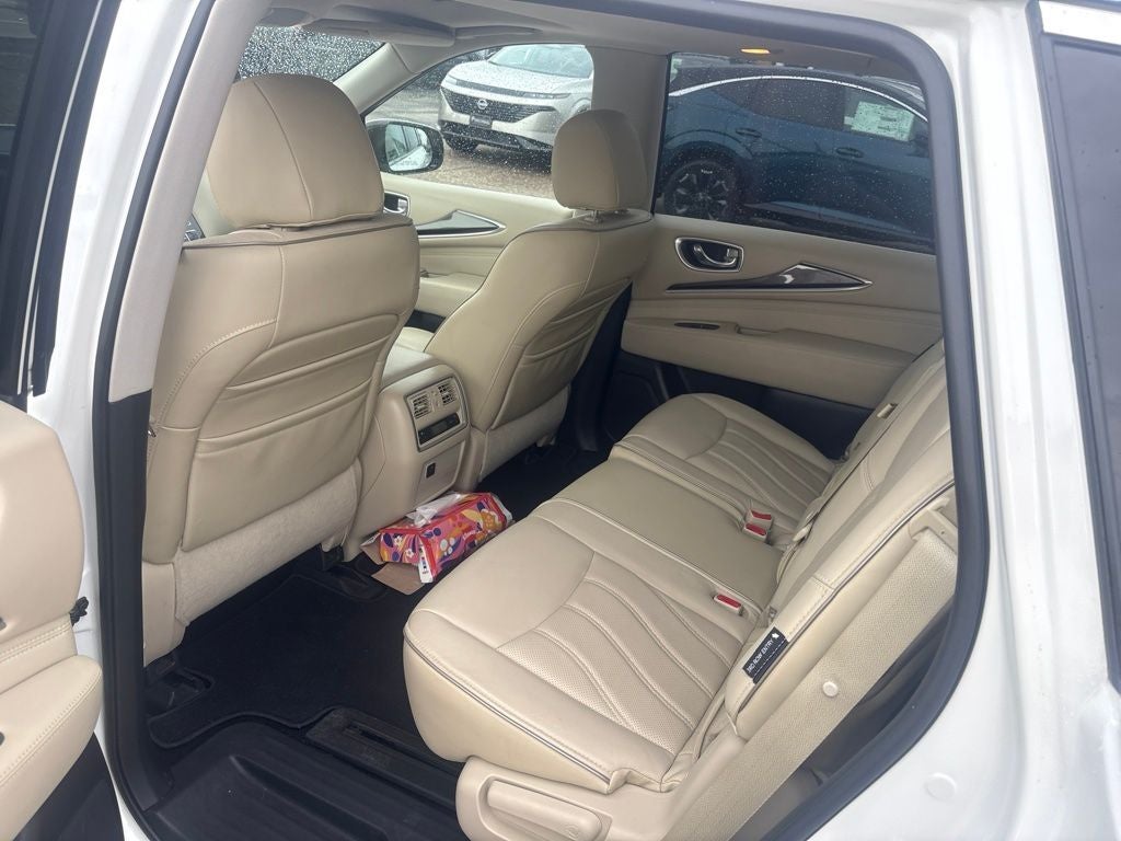 2019 INFINITI QX60 LUXE