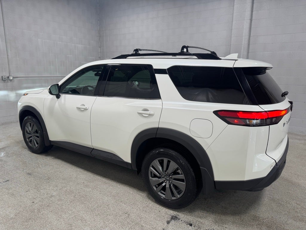 2024 Nissan Pathfinder SV 4WD