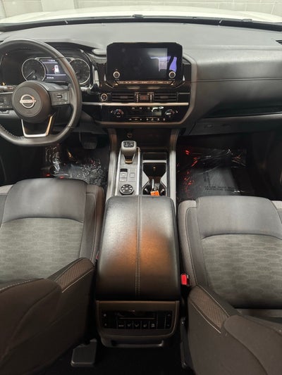 2024 Nissan Pathfinder SV 4WD