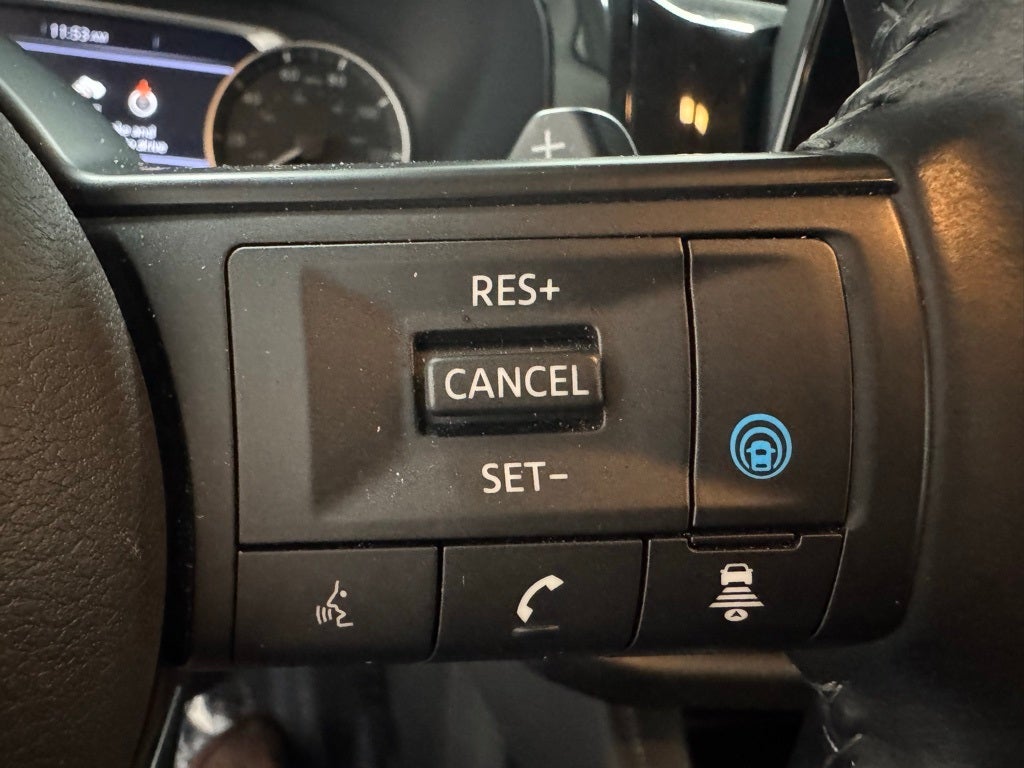 2024 Nissan Pathfinder SV 4WD