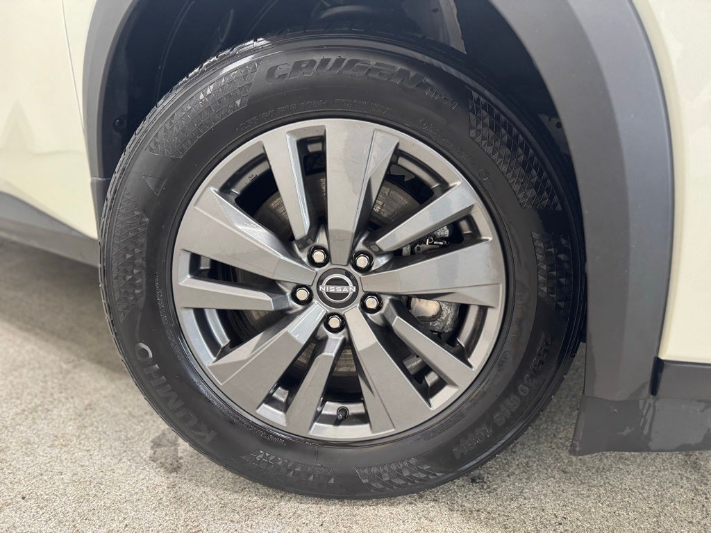 2024 Nissan Pathfinder SV 4WD