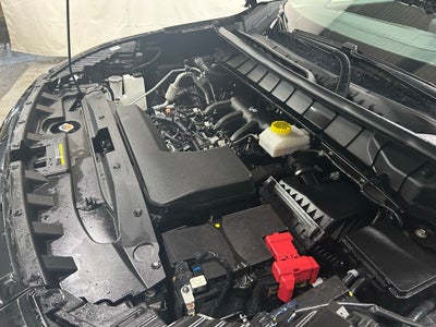 2024 Nissan Pathfinder SV 4WD