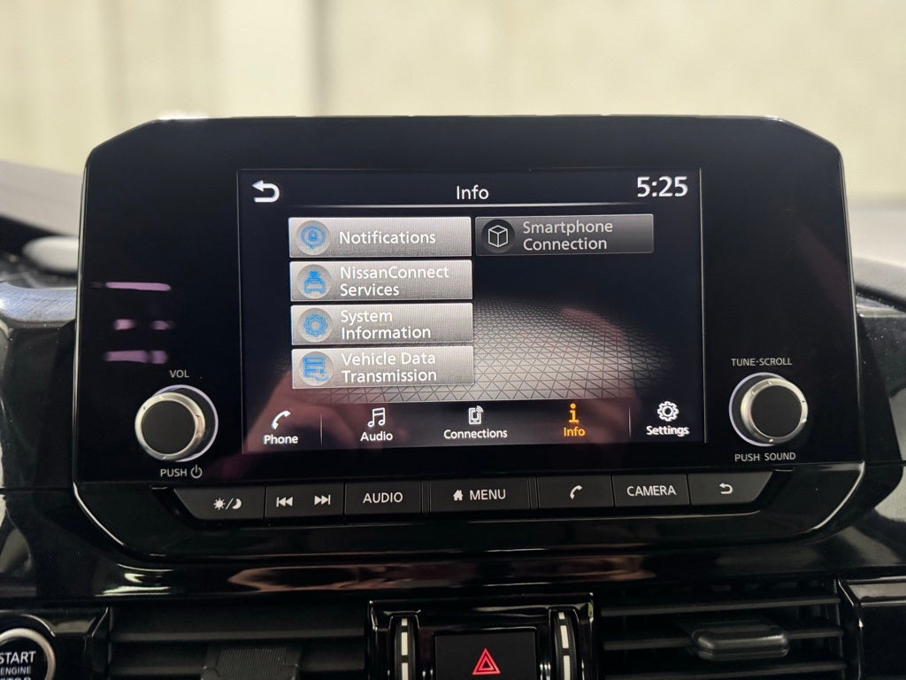 2024 Nissan Pathfinder SV 4WD