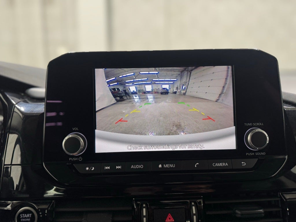 2024 Nissan Pathfinder SV 4WD