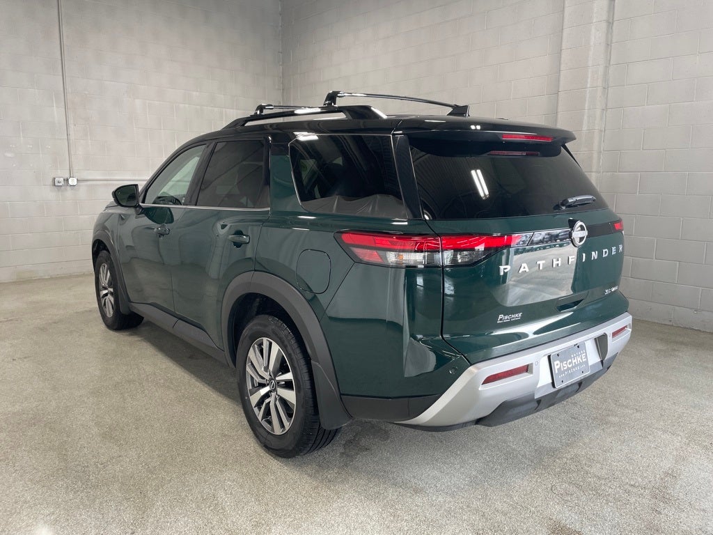2022 Nissan Pathfinder SL 4WD
