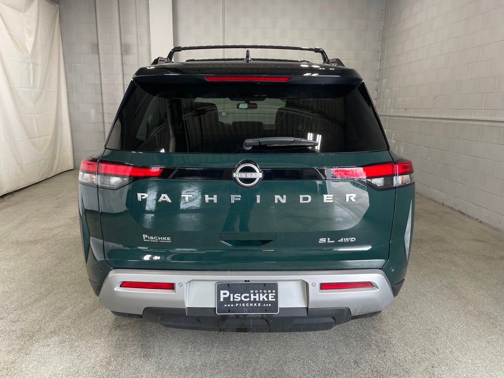 2022 Nissan Pathfinder SL 4WD
