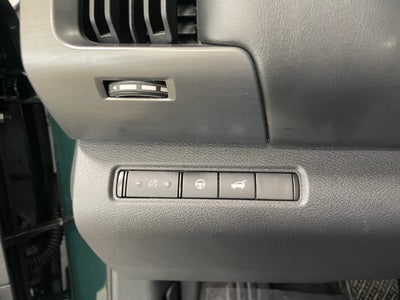 2022 Nissan Pathfinder SL 4WD