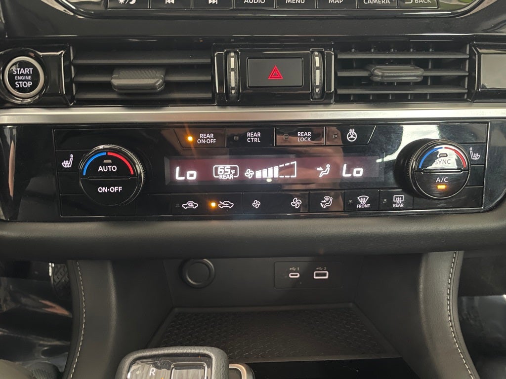 2022 Nissan Pathfinder SL 4WD