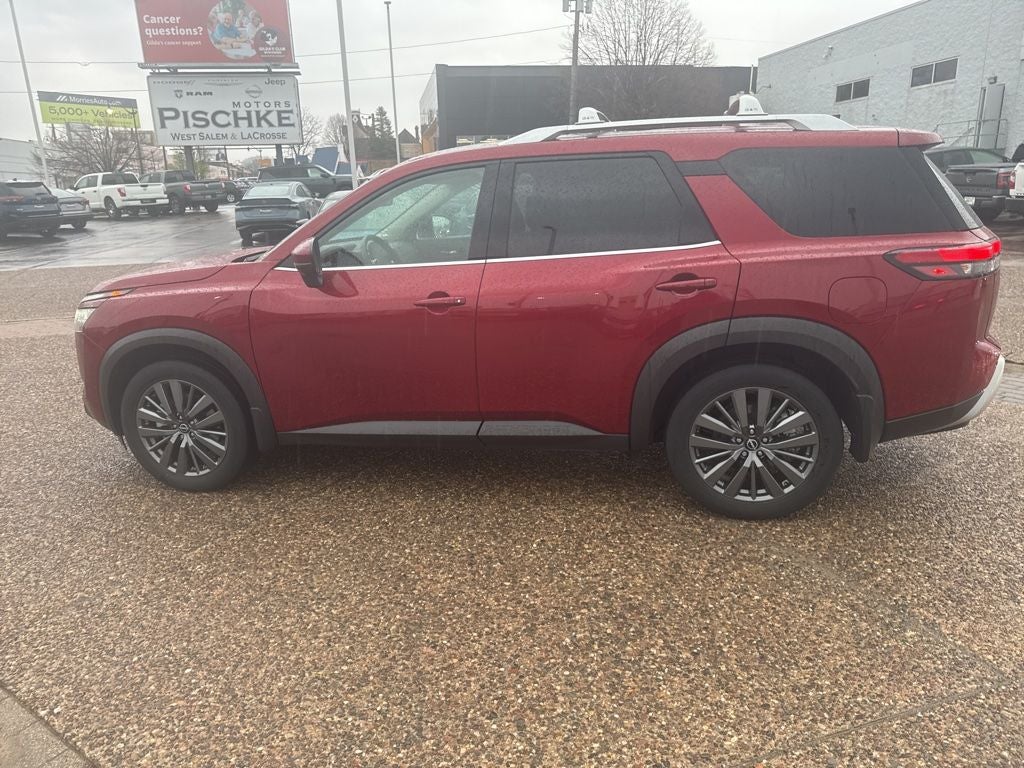 2024 Nissan Pathfinder SL 4WD