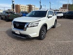 2022 Nissan Pathfinder Platinum 4WD