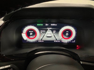 2025 Nissan Pathfinder Platinum 4WD