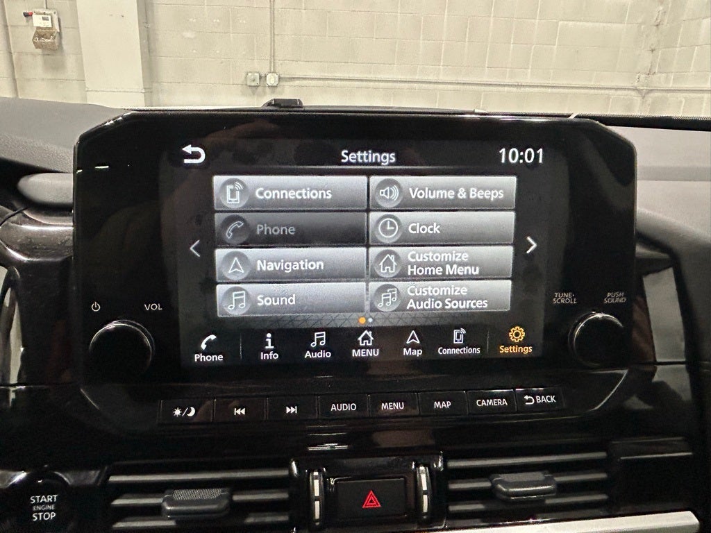 2025 Nissan Pathfinder Platinum 4WD