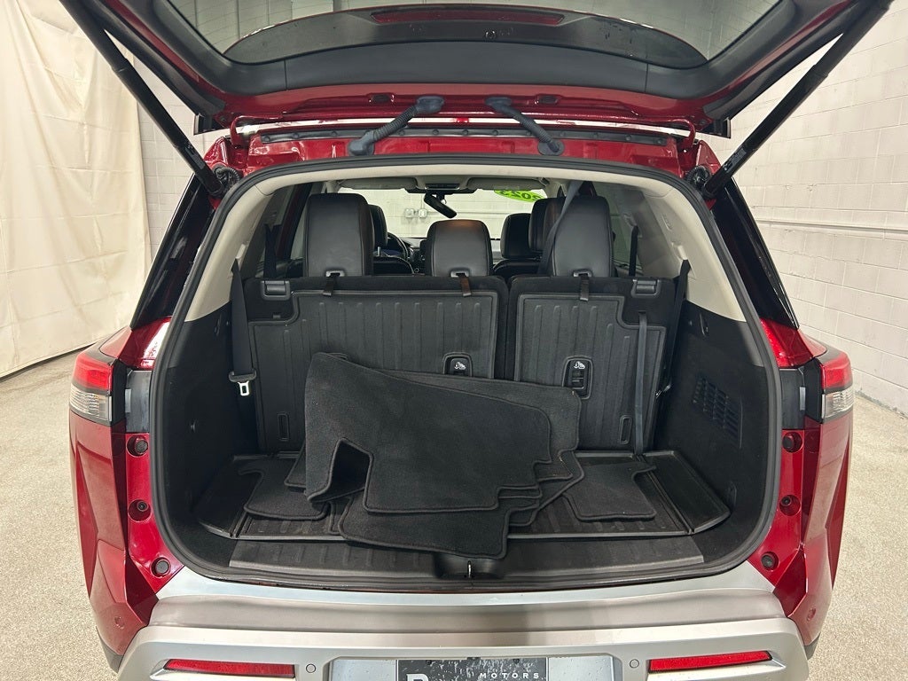 2023 Nissan Pathfinder Platinum 4WD