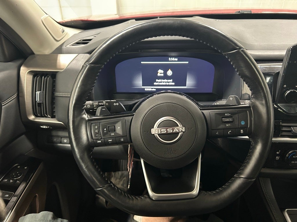 2023 Nissan Pathfinder Platinum 4WD