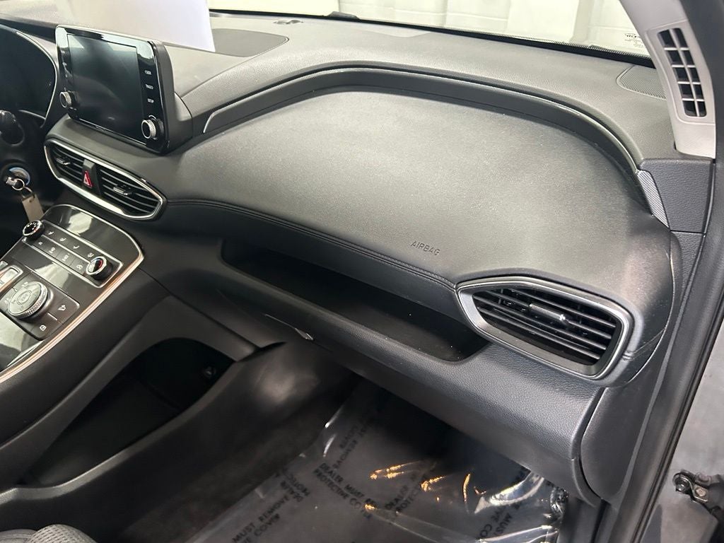2021 Hyundai Santa Fe SE