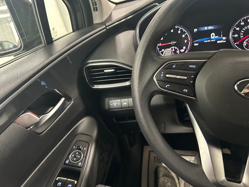 2021 Hyundai Santa Fe SE