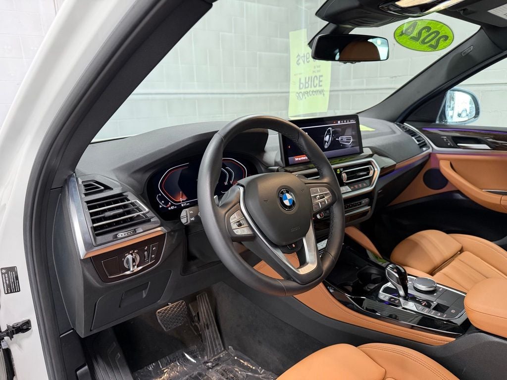 2024 BMW X4 xDrive30i