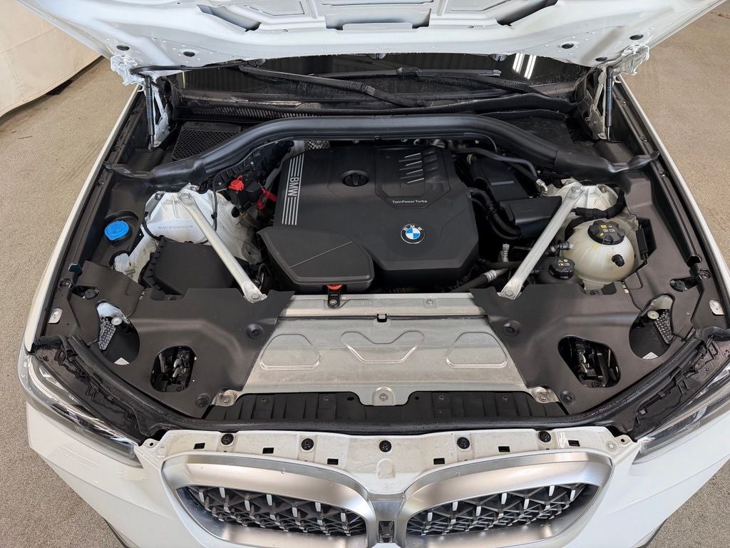 2024 BMW X4 xDrive30i
