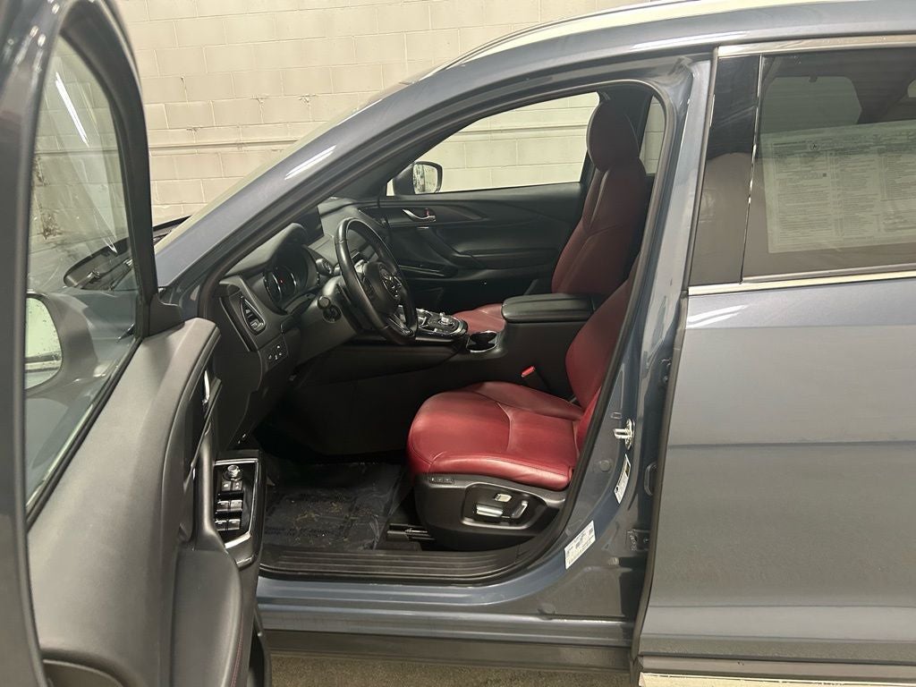2023 Mazda Mazda CX-9 Carbon Edition