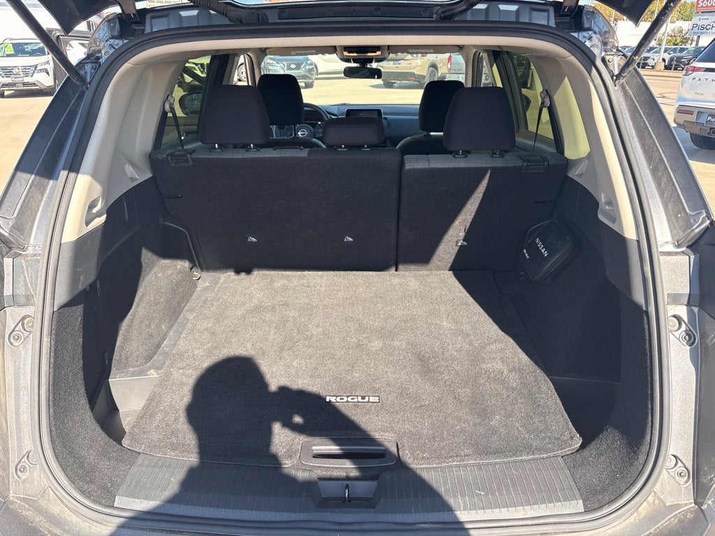 2023 Nissan Rogue SV Intelligent AWD