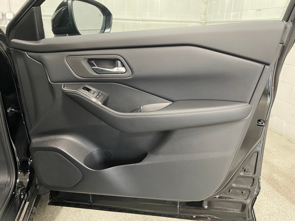 2025 Nissan Rogue SV Intelligent AWD