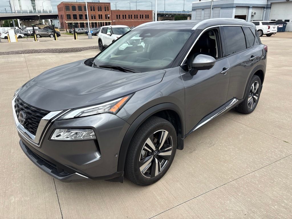 2023 Nissan Rogue SL