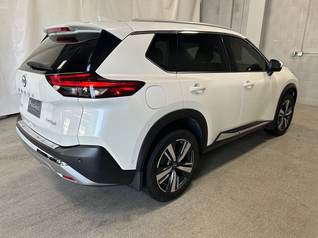 2023 Nissan Rogue Platinum FWD