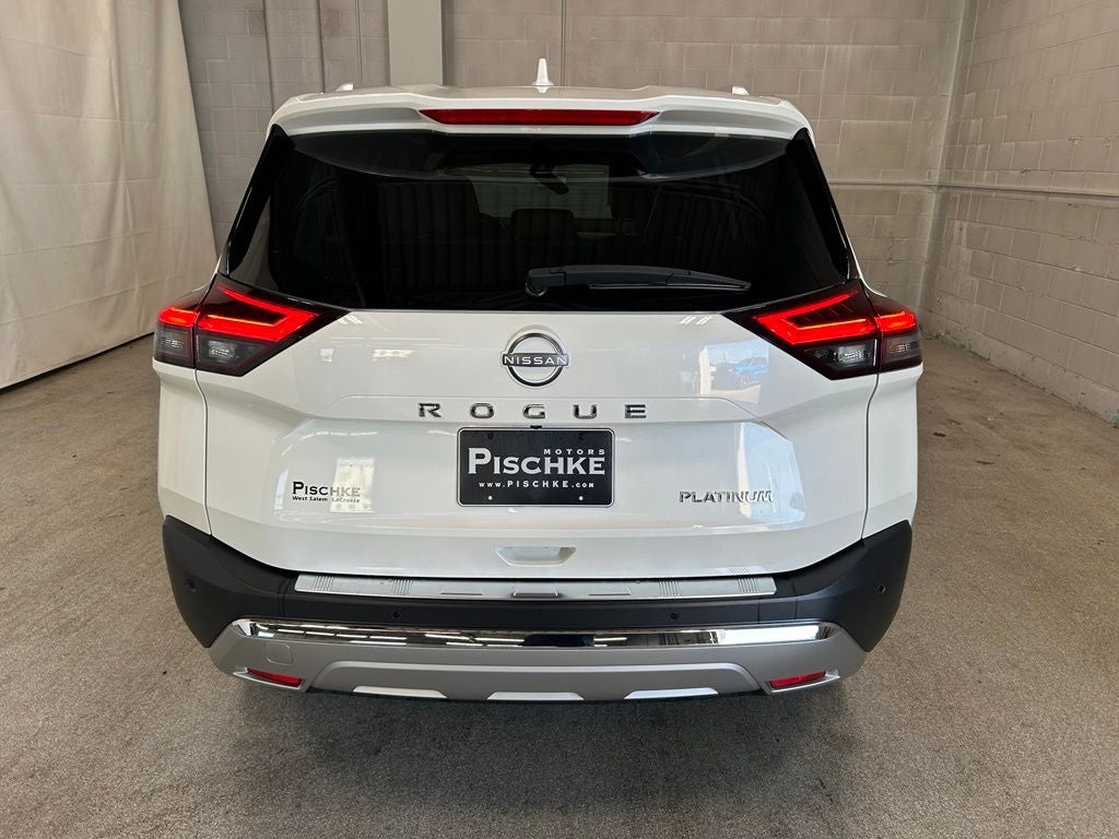 2023 Nissan Rogue Platinum FWD