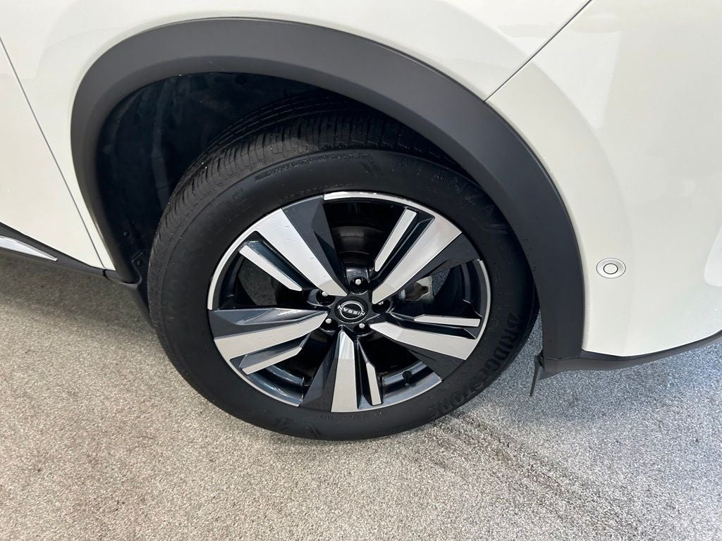 2023 Nissan Rogue Platinum FWD