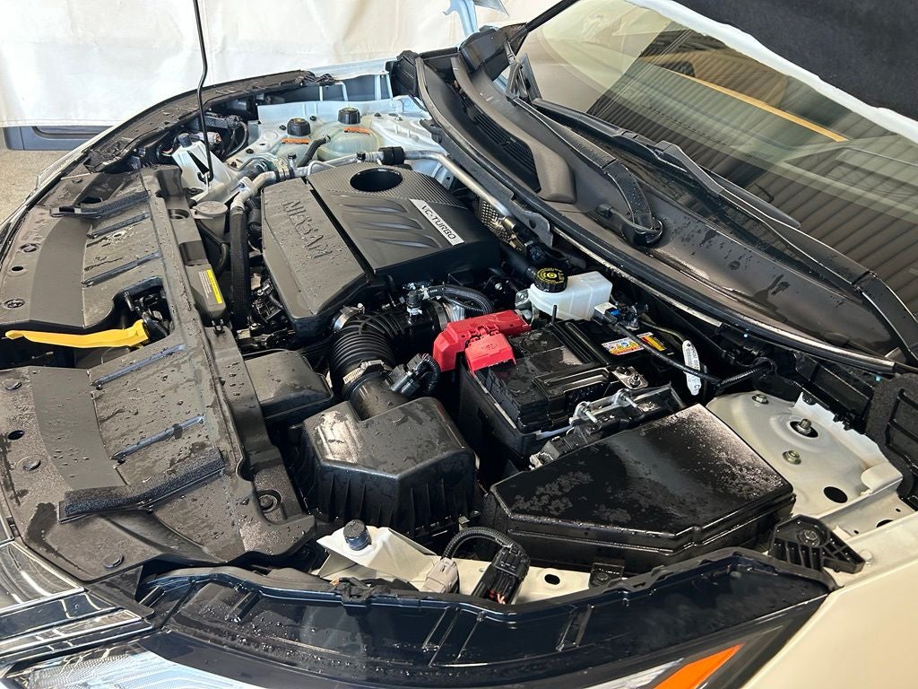2023 Nissan Rogue Platinum FWD