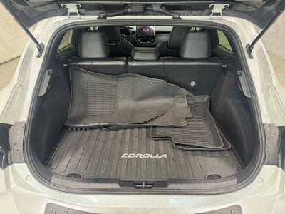 2023 Toyota Corolla Hatchback XSE