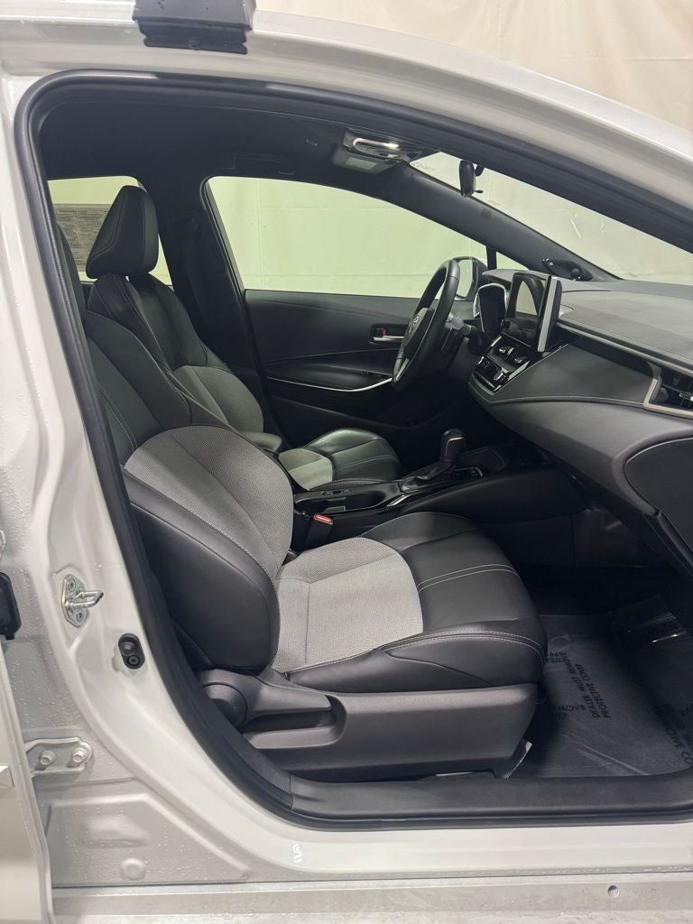 2023 Toyota Corolla Hatchback XSE