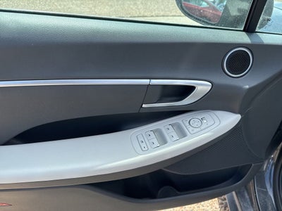 2023 Hyundai Sonata SE