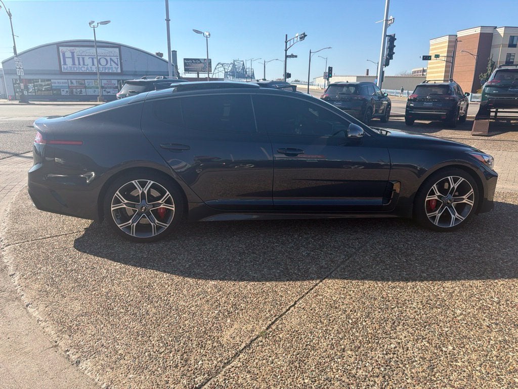 2021 Kia Stinger GT2