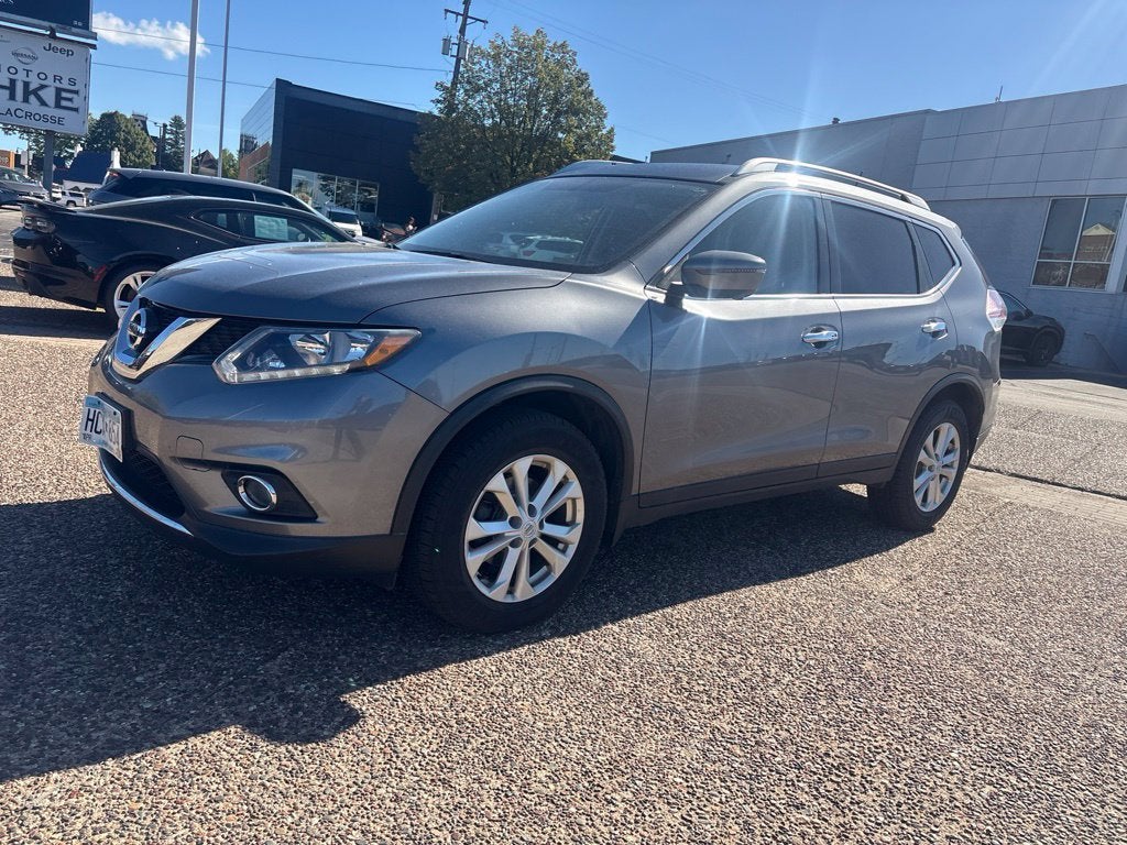 2016 Nissan Rogue SV