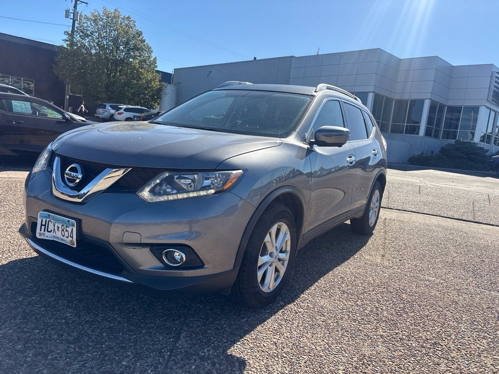 2016 Nissan Rogue SV