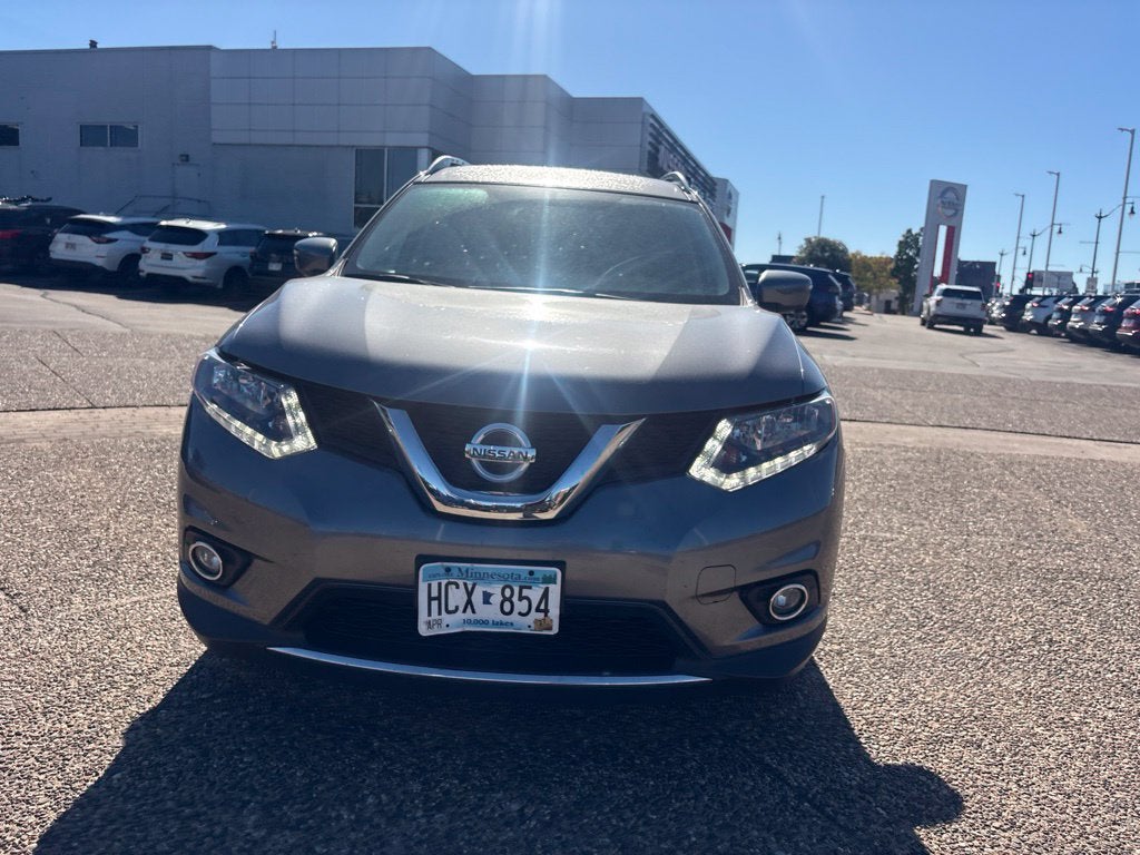 2016 Nissan Rogue SV