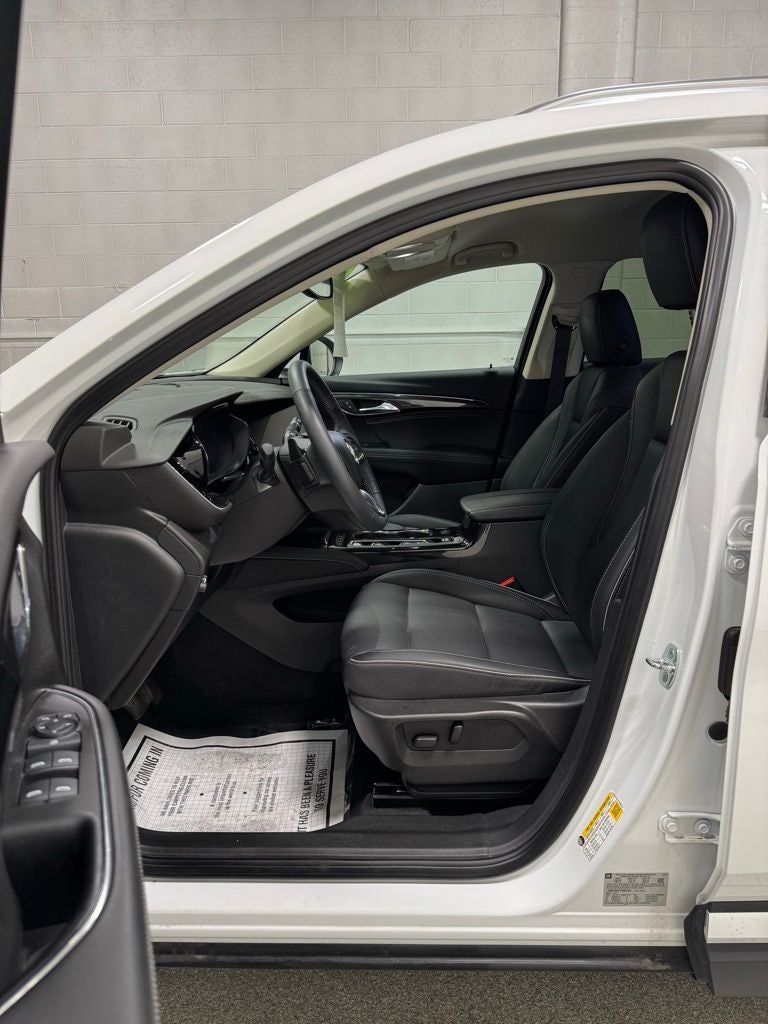 2023 Buick Envision Essence AWD