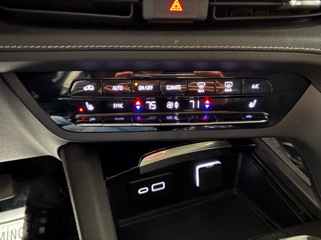 2023 Buick Envision Essence AWD