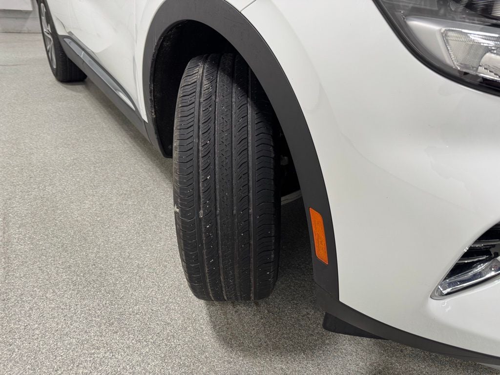 2023 Buick Envision Essence AWD