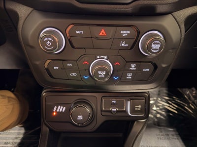 2023 Jeep Renegade Latitude 4x4
