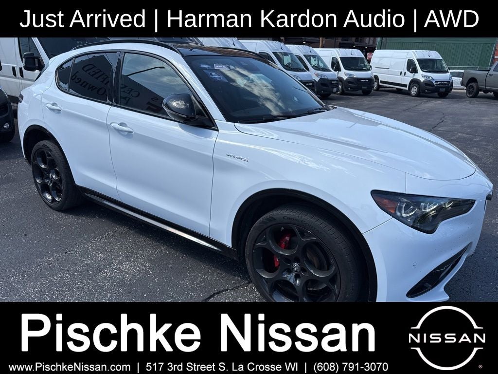 2024 Alfa Romeo Stelvio Veloce AWD