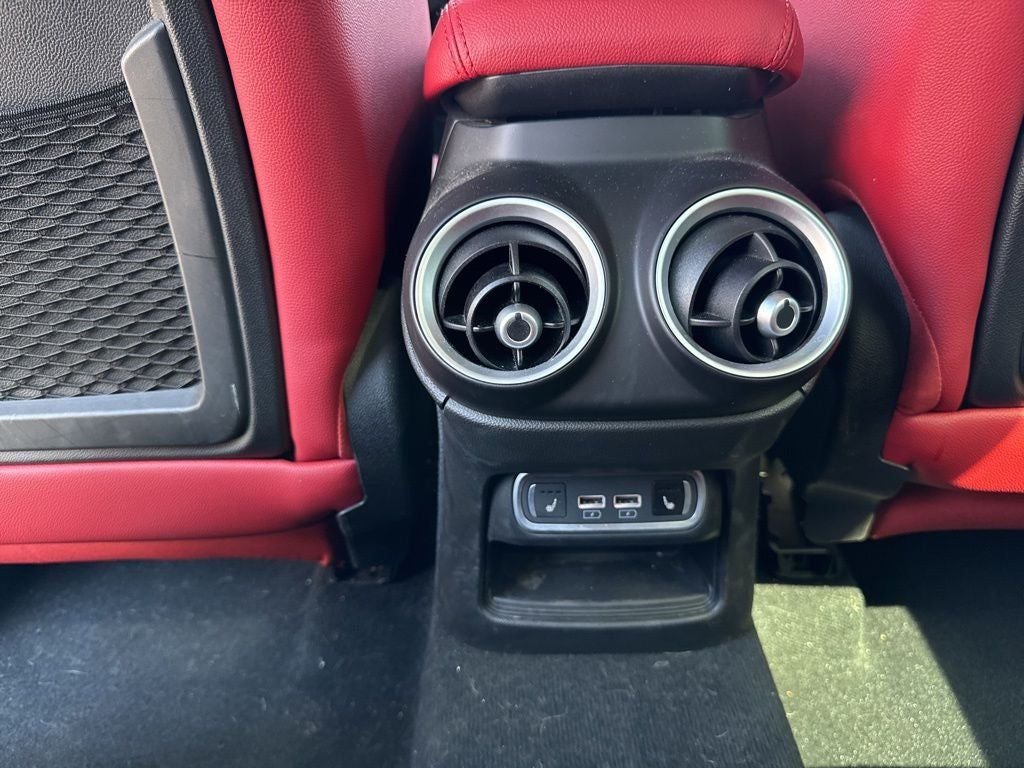 2024 Alfa Romeo Stelvio Veloce AWD