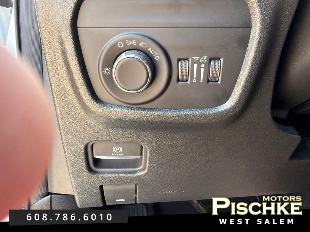 2025 Jeep Grand Cherokee Altitude 4x4