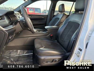 2023 Jeep Grand Cherokee Altitude X 4x4