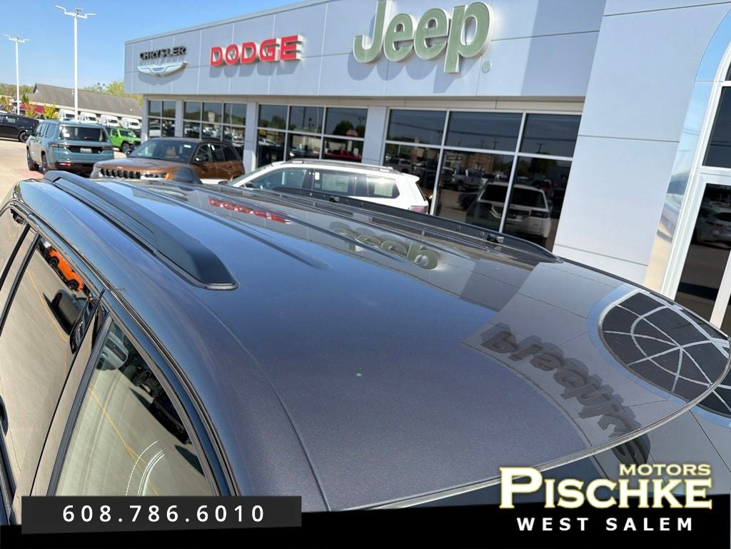 2023 Jeep Grand Cherokee Altitude 4x4